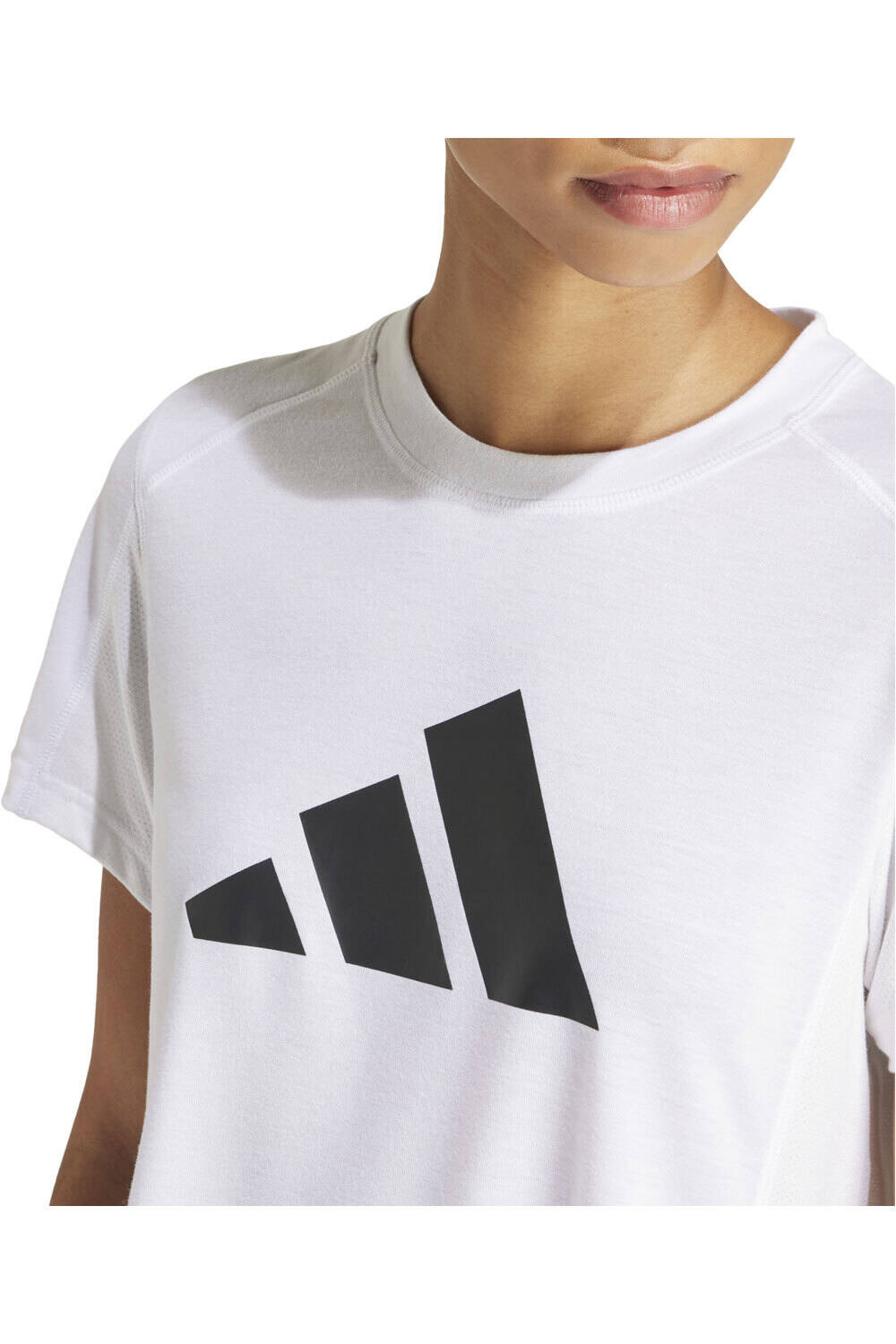 adidas TRAIN ESSENTIALS BIG PERFORMANCE Camisetas Fitness Mujer