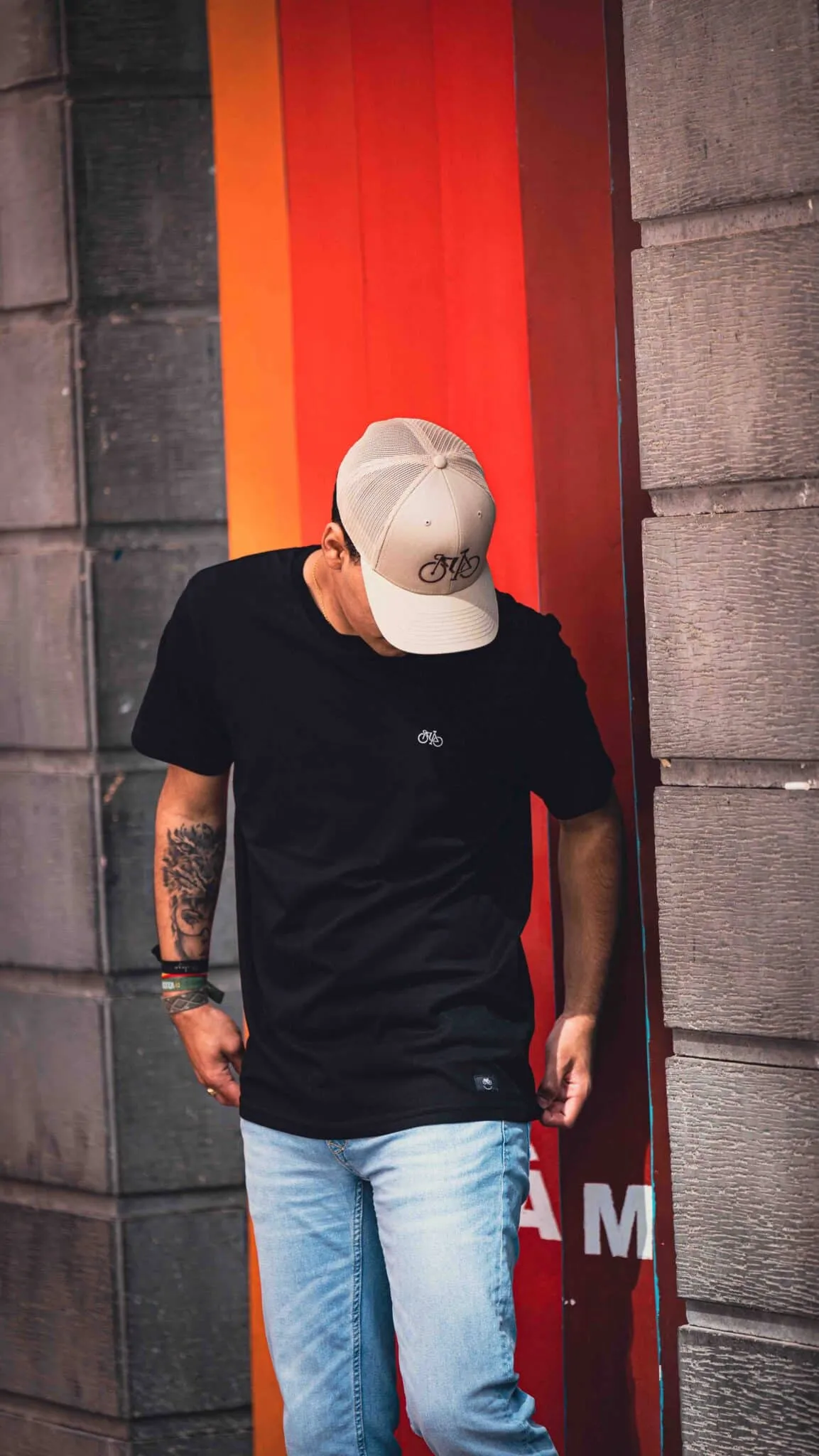 Chela Clo – Gorra Trucker beige brown