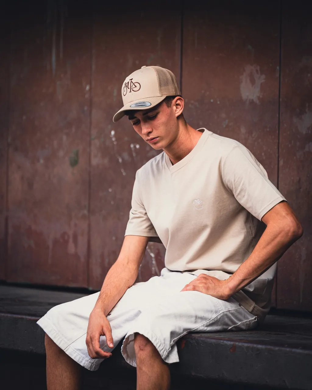 Chela Clo – Gorra Trucker beige brown