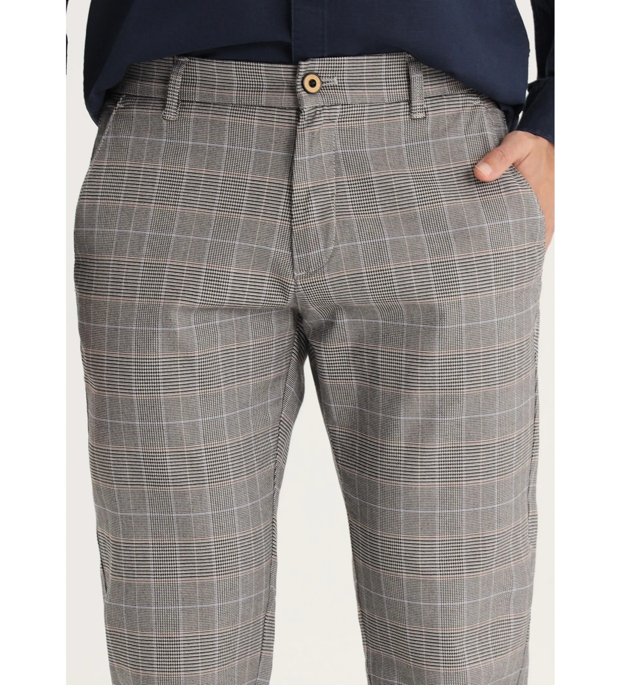PANTALONES CHINO SLIM  TIRO MEDIO ESTAMPADO DE CUADROS GRIS