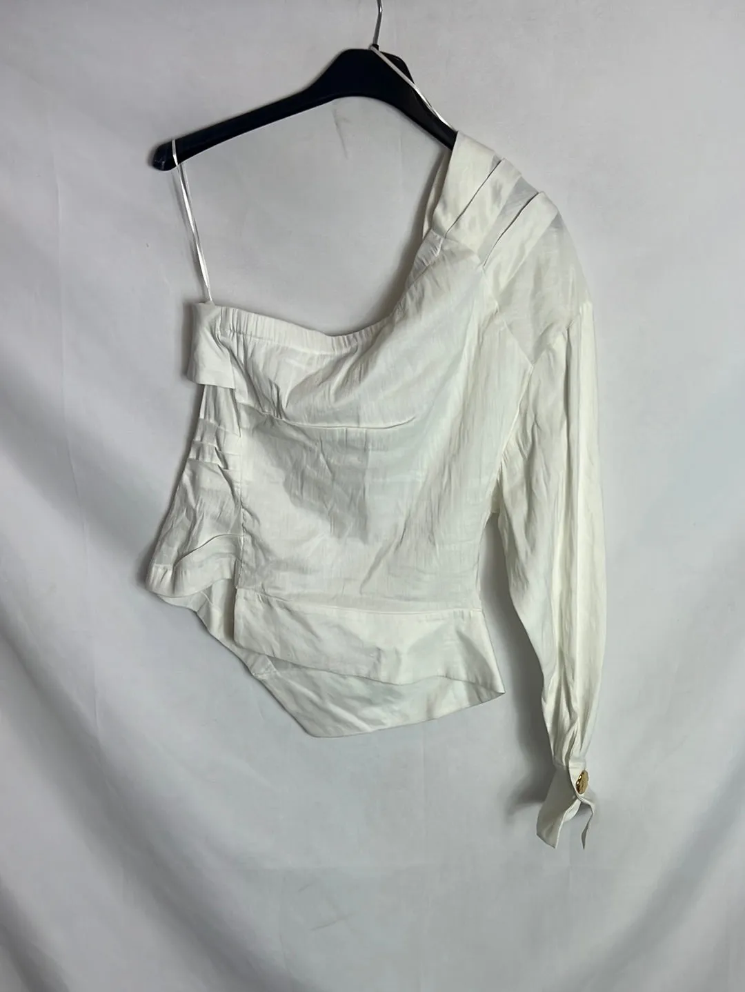 ZARA. Top asiemtrico textura. TL